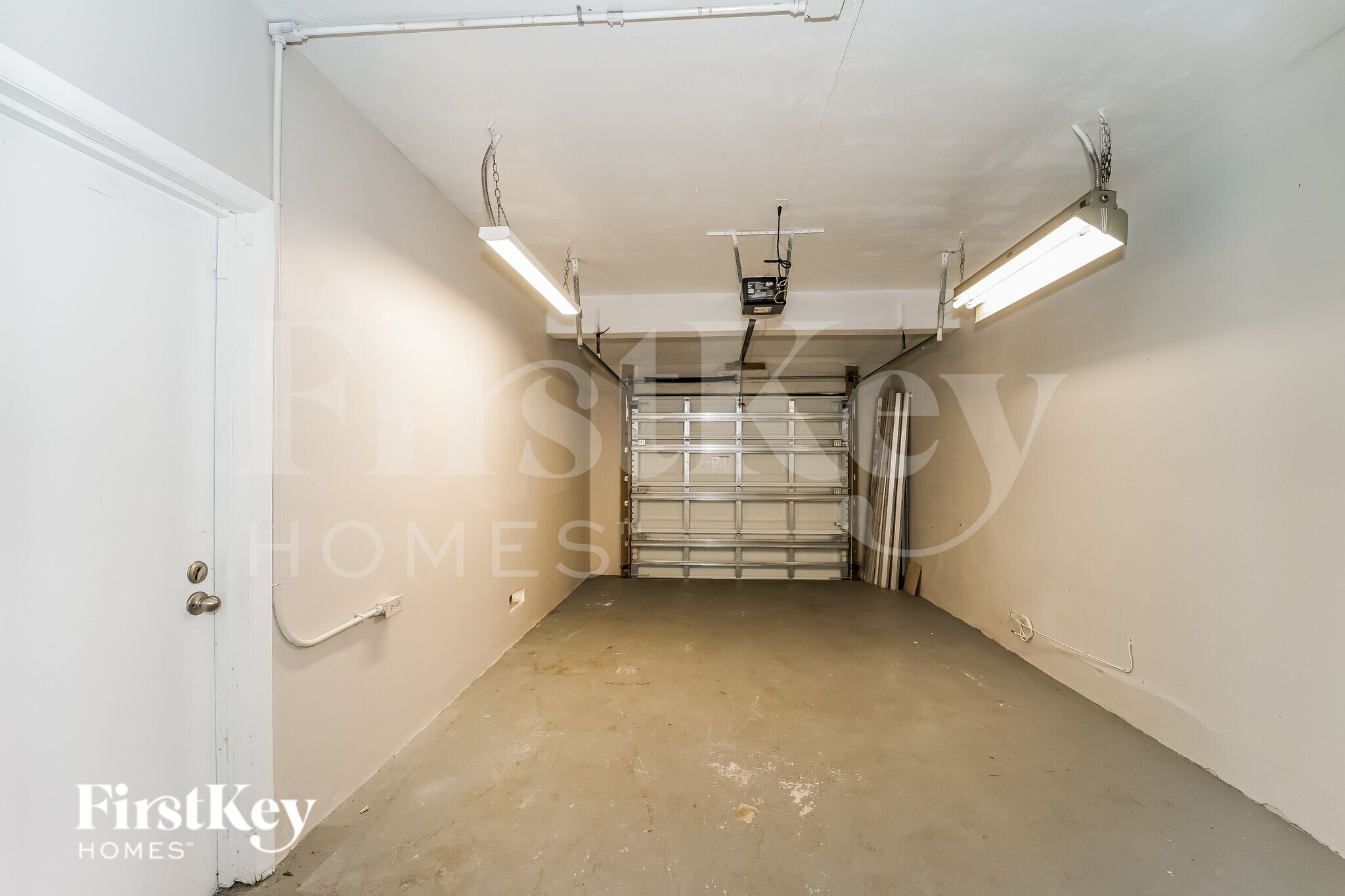 Building Photo - 7520 Coral Blvd