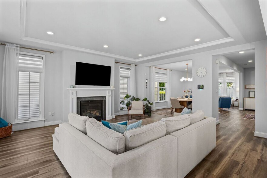 Building Photo - 709 Withers Pk Dr