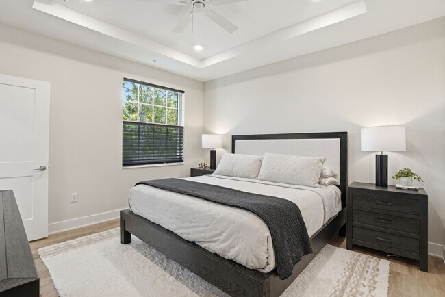 Building Photo - Fully Furnished 3 Bedroom, 3.5 Bath Townhome