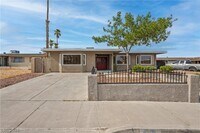 Building Photo - 6908 Kinkenon Dr