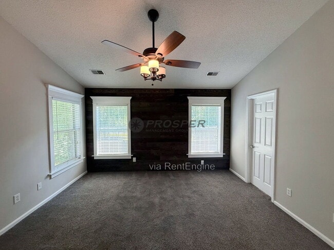 Building Photo - 578 Carters Grove Rd