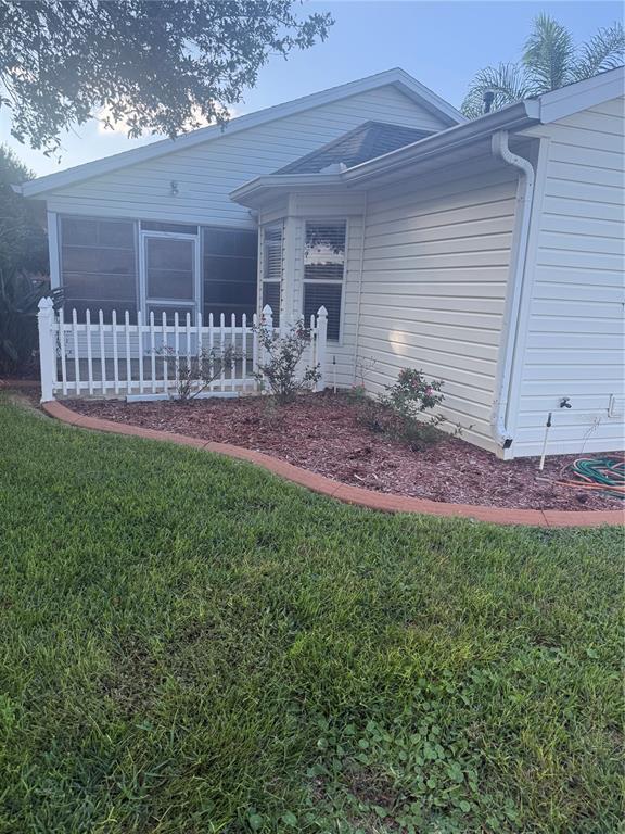 Building Photo - 9050 SE 135th Loop