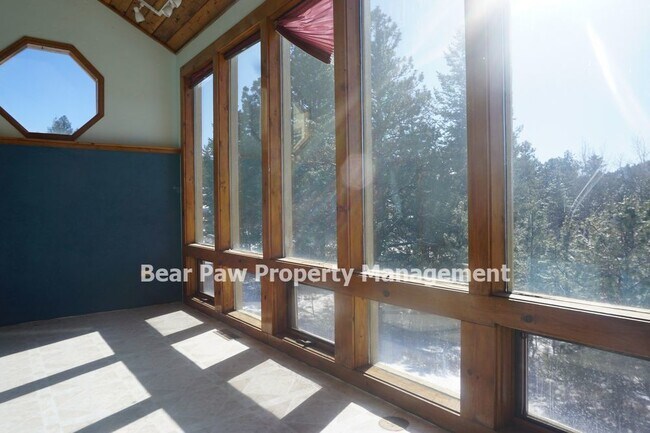Building Photo - Amazing Views of Mt. Evans in Evergreen Highlands!