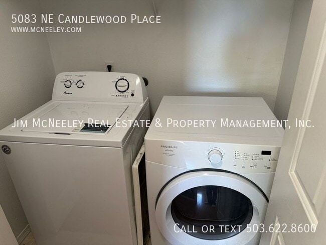 Building Photo - 5083 NE Candlewood Pl