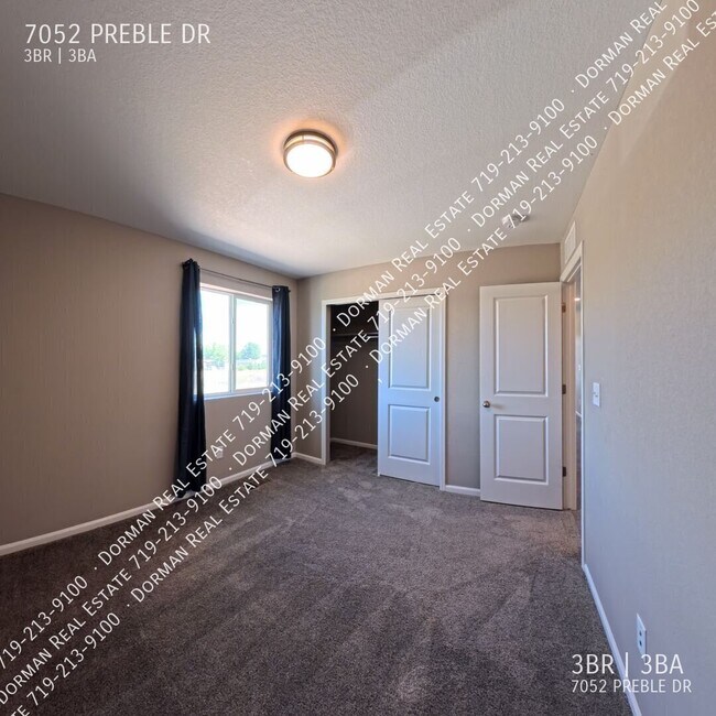 Building Photo - 7052 Preble Dr