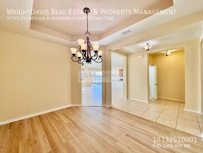 Building Photo - 610 15th Ave NW