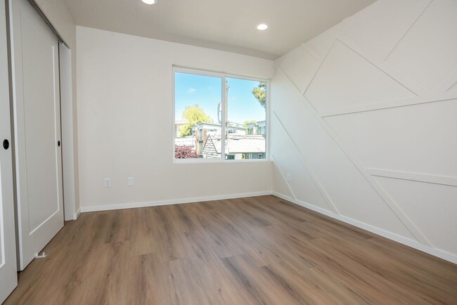 Building Photo - NEW CONSTRUCTION- MOVE- IN READY