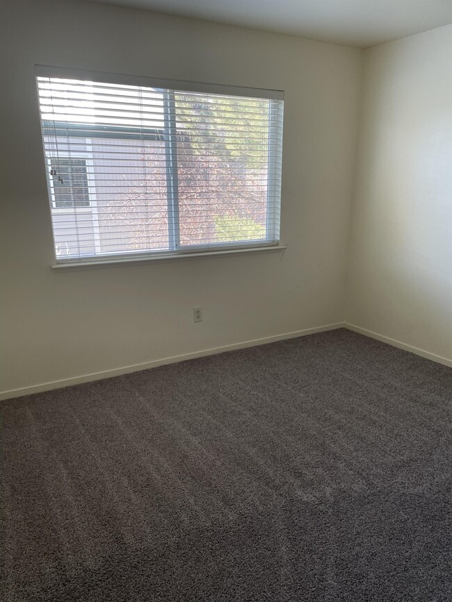 Building Photo - 2667 Sycamore Glen Dr