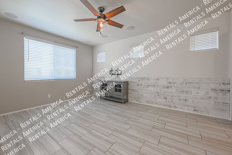 Building Photo - 7090 W Jasper Dr