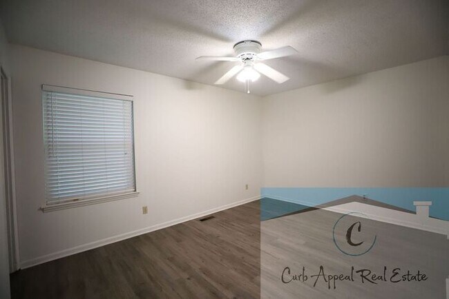 Building Photo - Must see 4-bedroom 2 bath home at 1100 Dupwe.