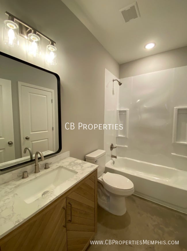 Building Photo - 903 Orphanage Ave