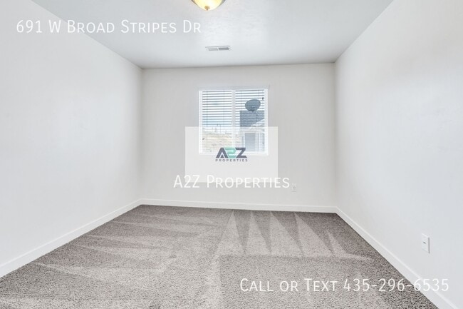 Building Photo - 691 Broad Stripes Dr