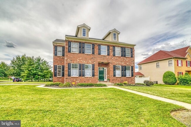 Building Photo - 9902 Player Dr