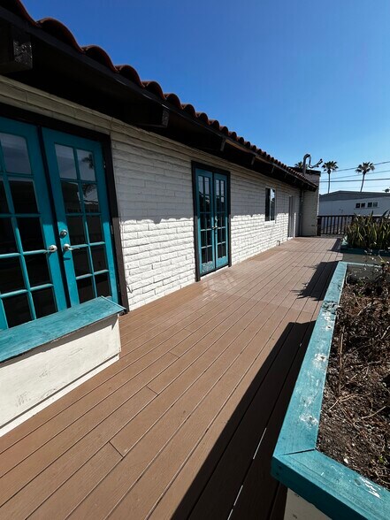 Building Photo - 1033 Grand Ave