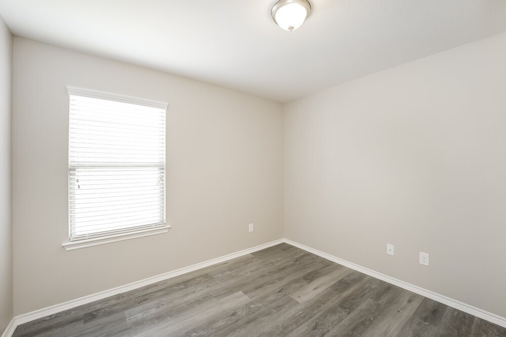 Building Photo - 1108 Mercury Dr