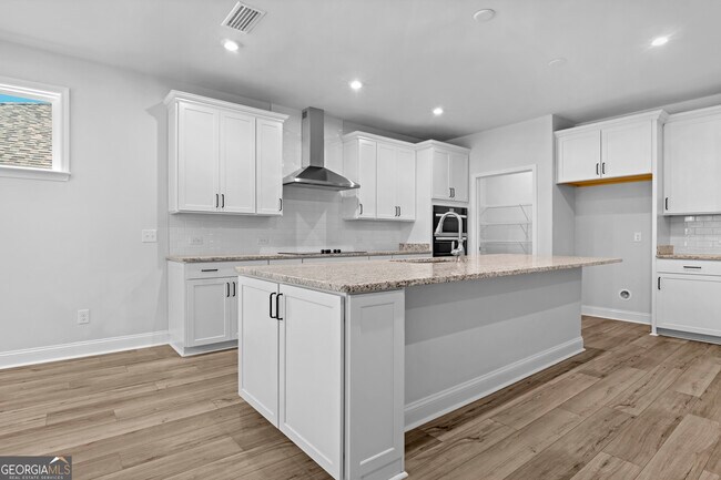 Building Photo - 267 Dendron Dr