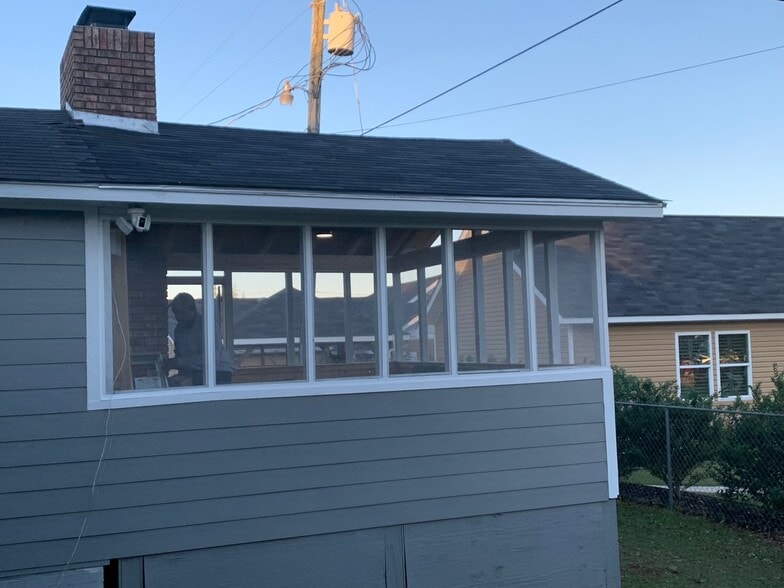Building Photo - 6 Rhonda Dr