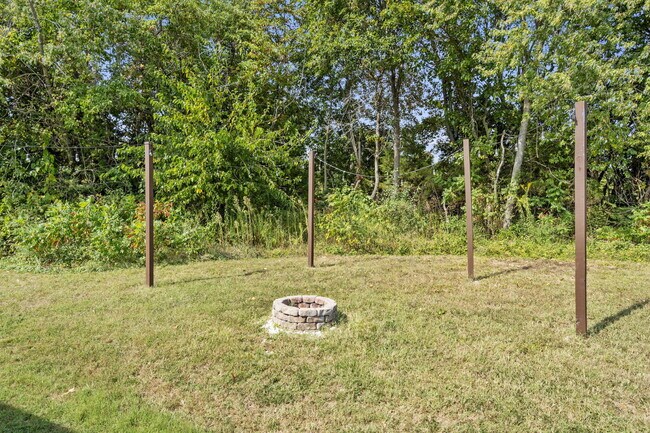 Building Photo - 113 Bailey Cir