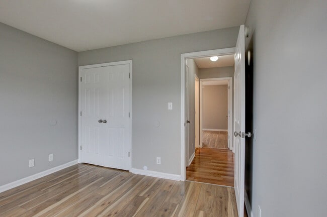 Building Photo - 3696 S Naples Ct