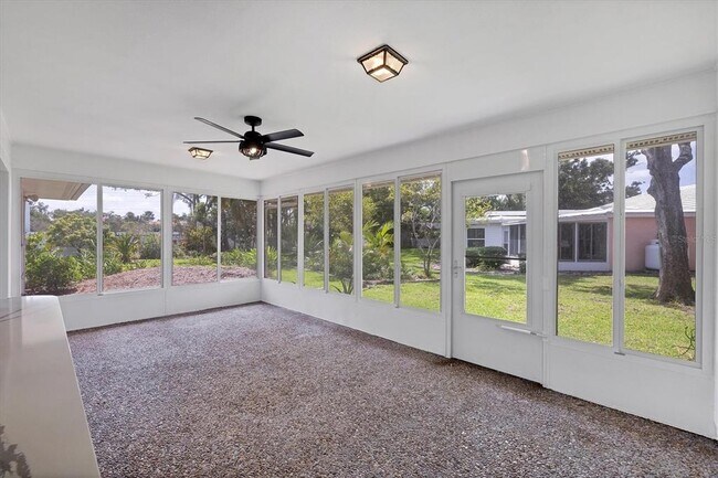 Building Photo - 3313 Pembrook Dr