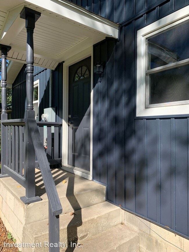 Building Photo - 2 br, 1 bath House - 1702 N Drury Ave