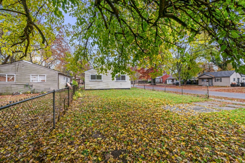 Building Photo - 15914 Dacosta St