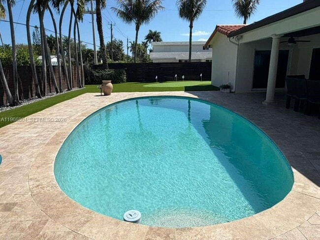 Building Photo - 1201 Washington St