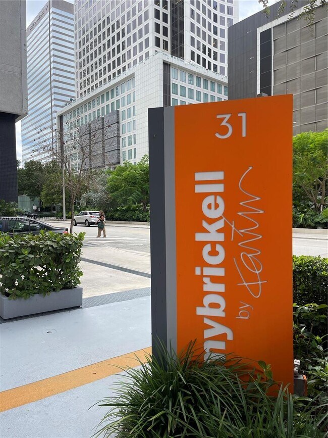 Primary Photo - 31 SE 6th St