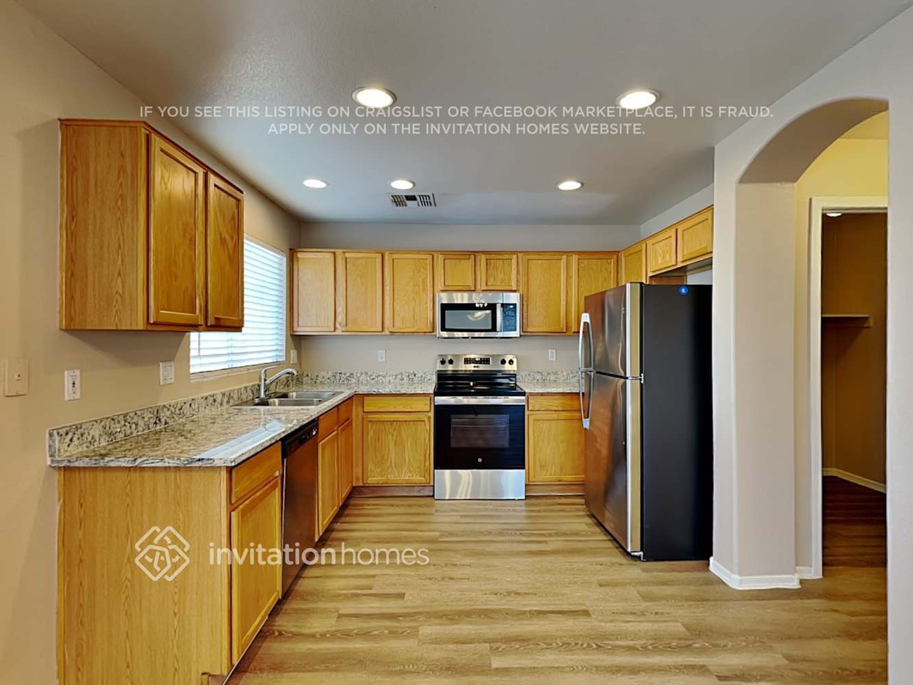 Building Photo - 14572 N 154th Ave