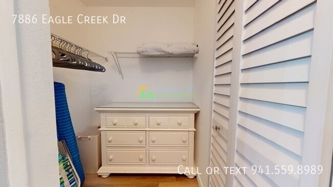 Building Photo - 7886 Eagle Creek Dr
