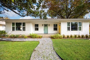 Building Photo - 6569 Ascot Ln
