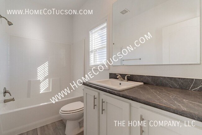 Building Photo - 11550 S Nogales Hwy