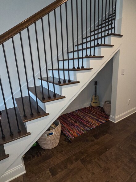 Building Photo - 3125 Saint Elmo Ave