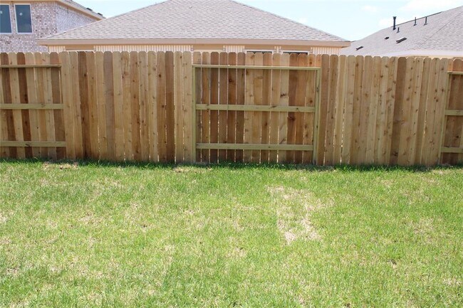 Building Photo - 3036 Dawn Sound Dr