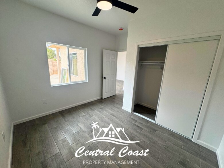 Building Photo - 0 Mammoth Dr