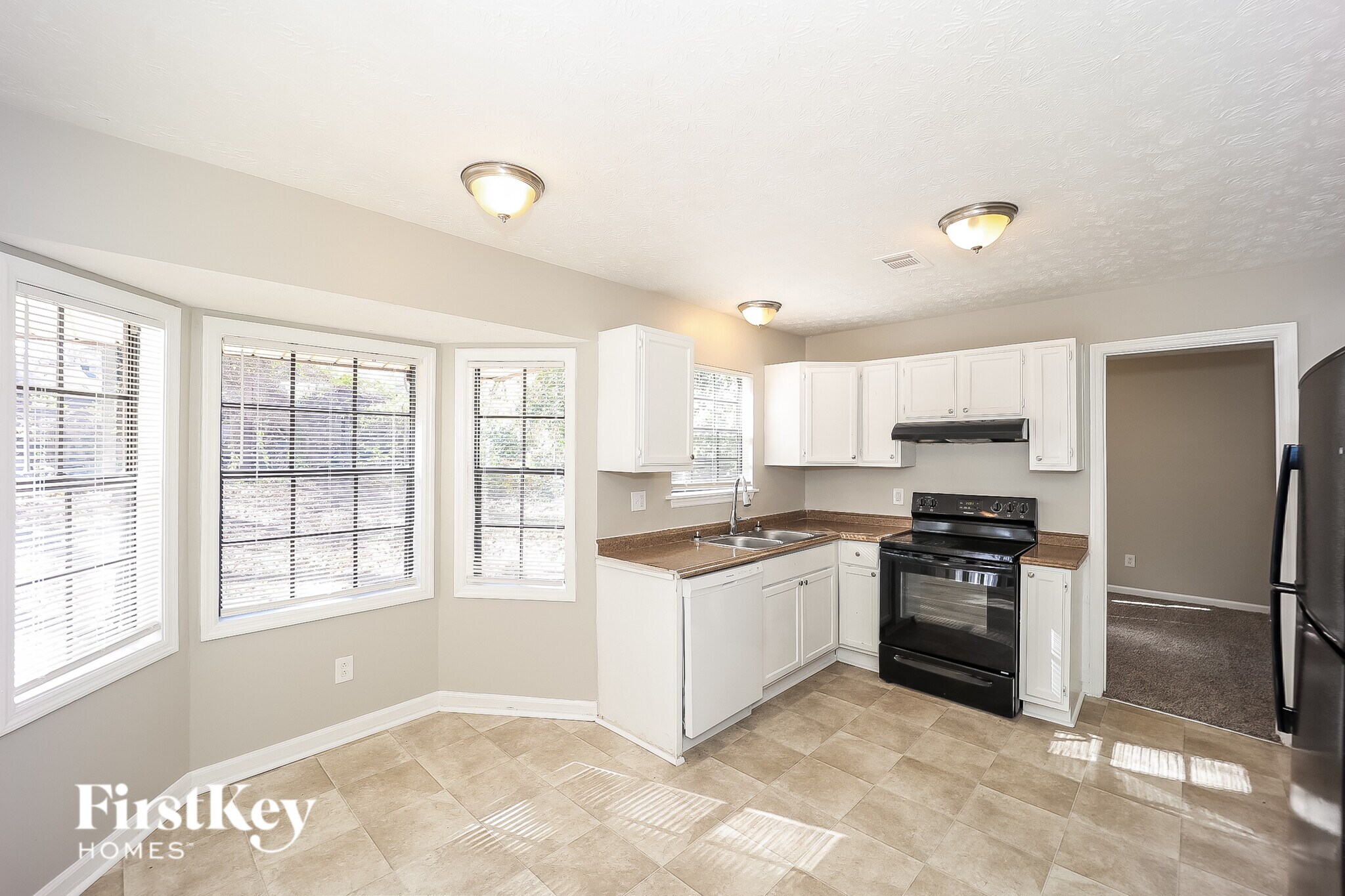 Building Photo - 1292 Brookvale Dr