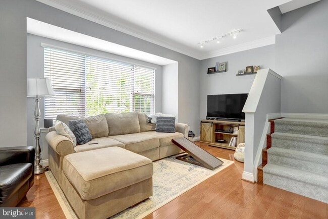 Building Photo - 3825 Watkins Mill Dr