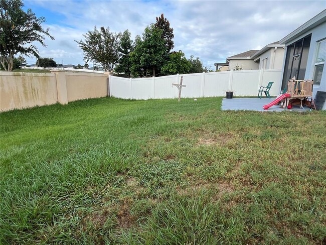 Building Photo - 421 Disa Dr