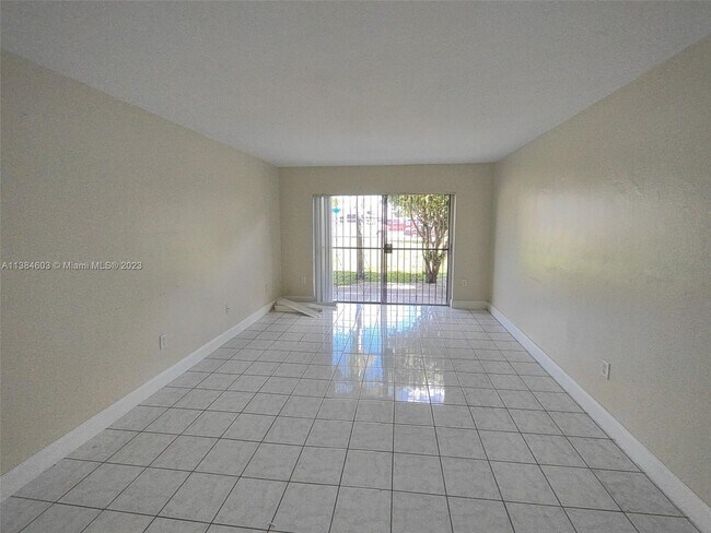 Building Photo - 17101 NW 57th Ave