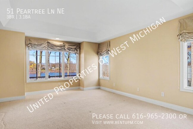 Building Photo - 51 Peartree Ln NE