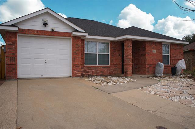 Building Photo - 5044 La Paloma Dr