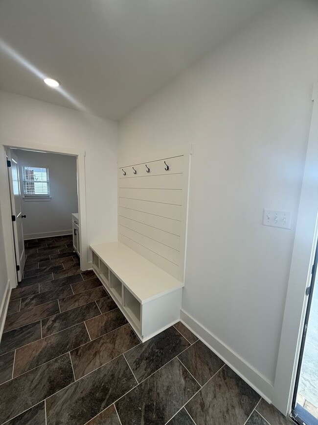 Building Photo - 4005 Doler Cv