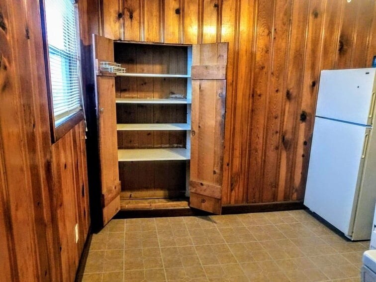 Building Photo - 512 Clinton St