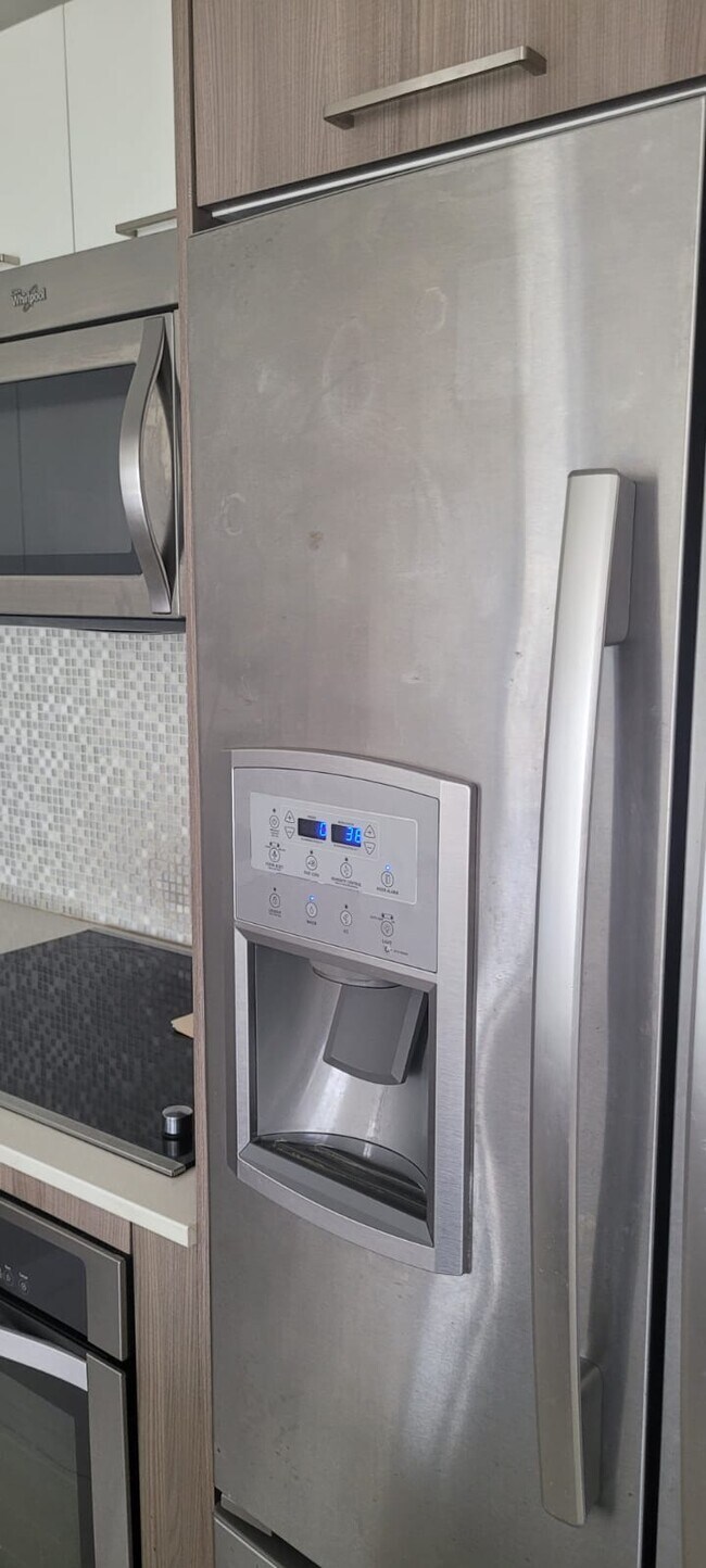 Building Photo - 5252 Northwest 85th Court