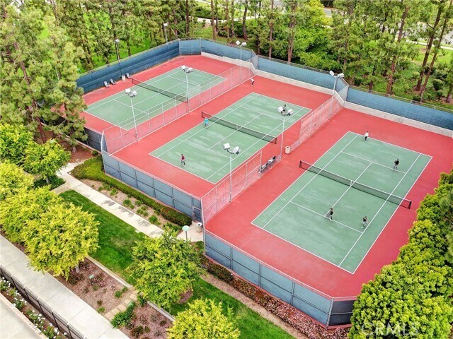 Building Photo - 16 Sycamore Creek