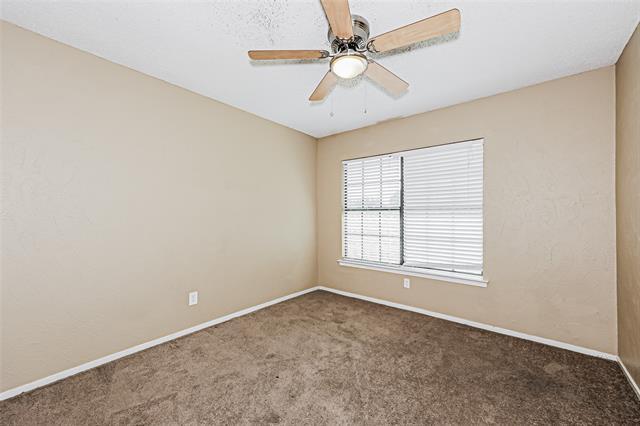Building Photo - 4616 Rockland Dr