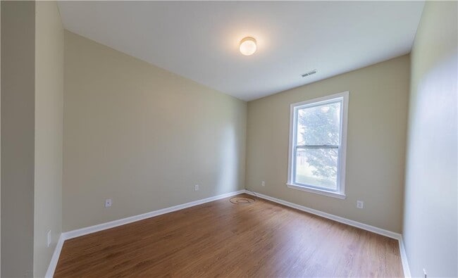 Building Photo - 3502 Aberdeen Way