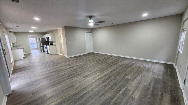 Building Photo - 3390 Autumn Cherry Ct