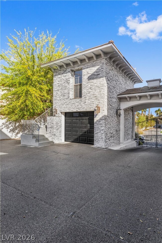 Building Photo - 10212 Stone Briar Ct