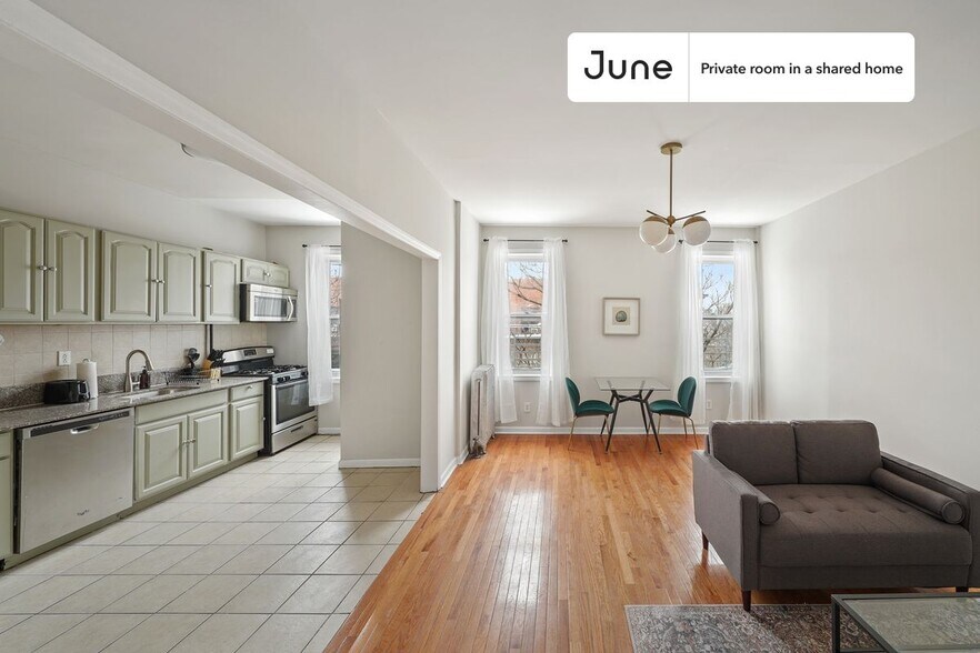 Building Photo - Room in Shared 4 bed/1 bath home in Flatbush